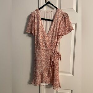 Mi Ami short sleeve wrap dress / size S